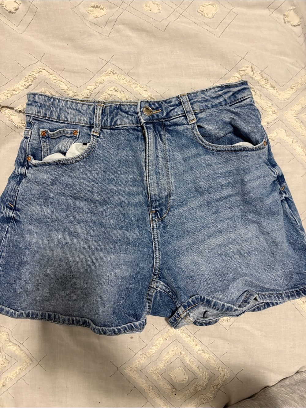 Classic High-Waist Light Blue Denim Shorts for Women